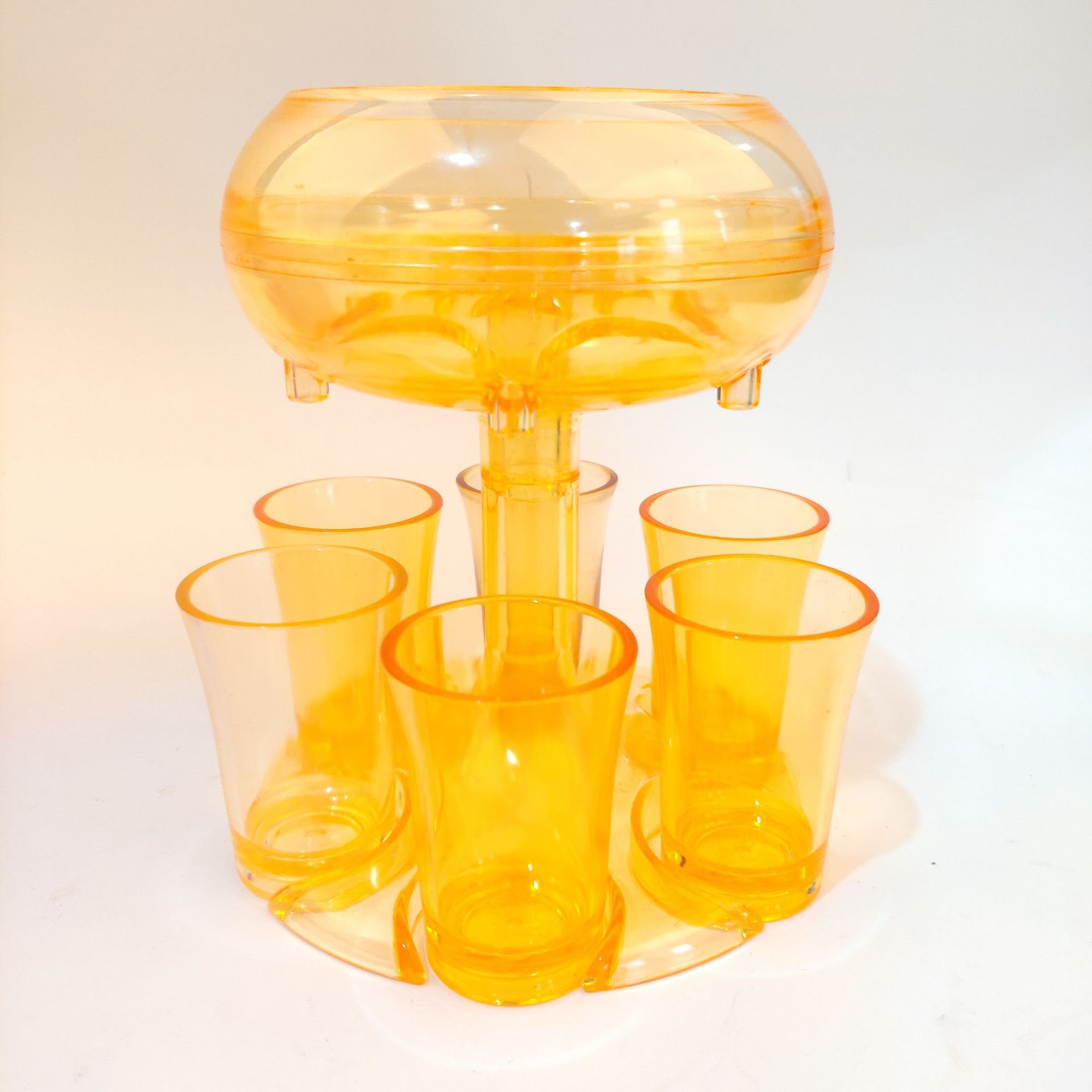 (🍀Early Spring Sale)-🥂 6 Shot Glass Dispenser and Holder