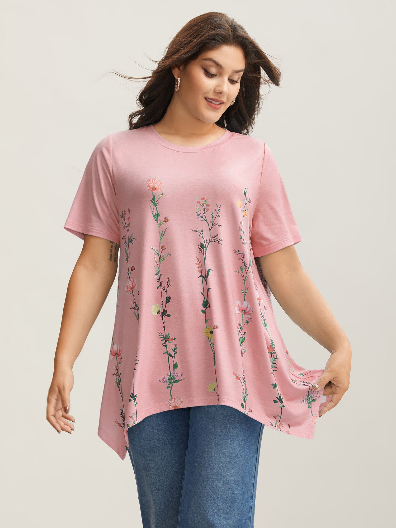 Stretchy Hi-Low Hem Floral T-Shirt