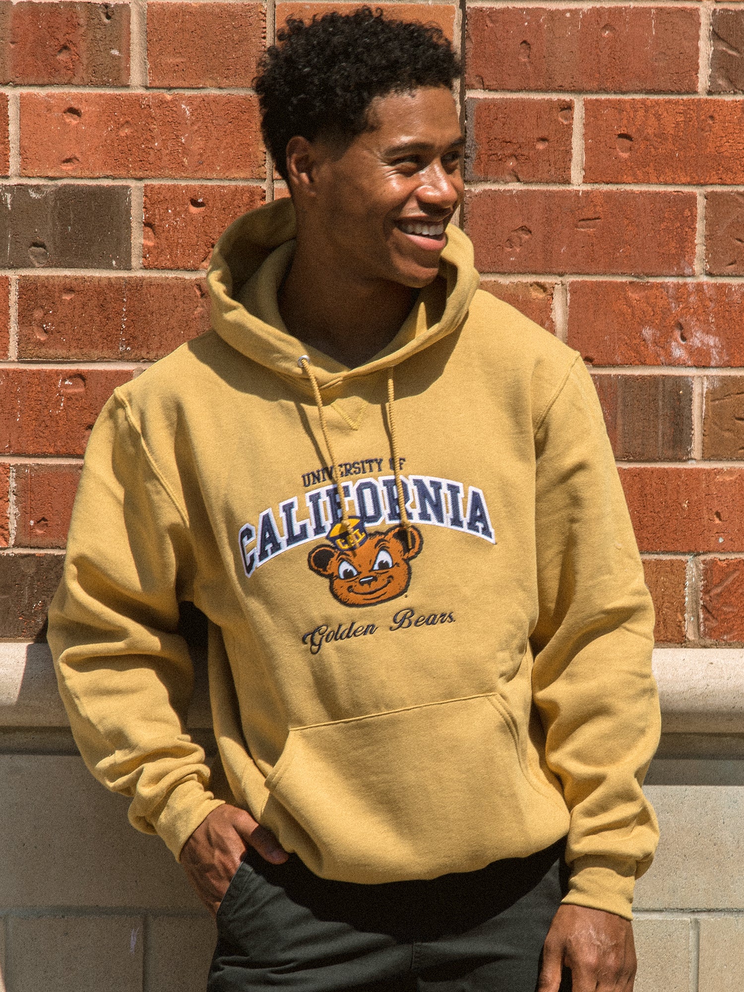 RUSSELL BERKELEY PULLOVER HOODIE