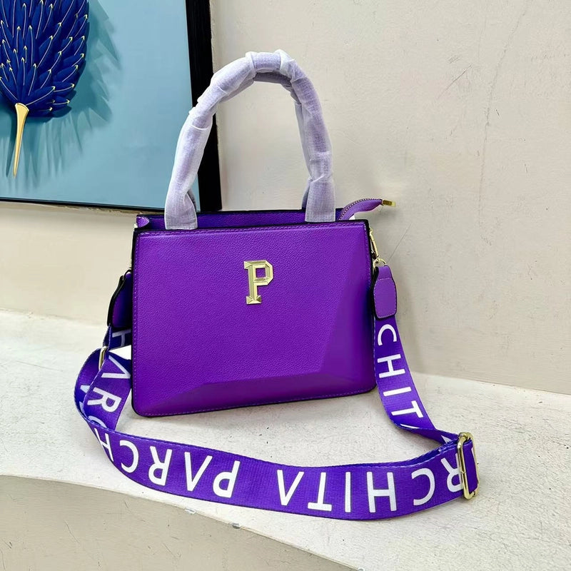 Women's Medium Pu Leather Letter Solid Color Streetwear Square Zipper Crossbody Bag