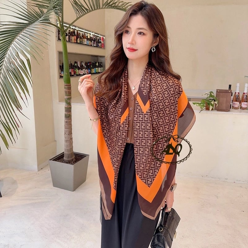 Women's Elegant Basic Lady Animal Camry Brocade Printing Silk Scarves