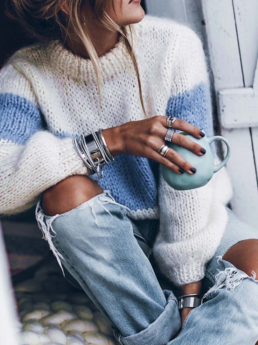 Round Neck Knitted Sweater
