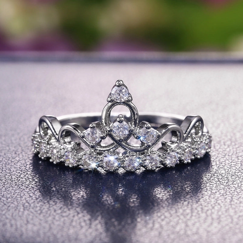 Creative Fashion Copper Micro-encrusted Zircon Women's Crown Ring