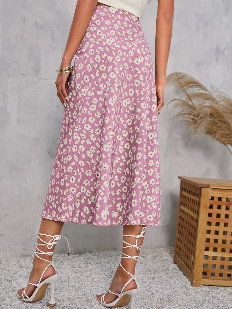 VCAY Floral Print High Waist Skirt( Clearance sale