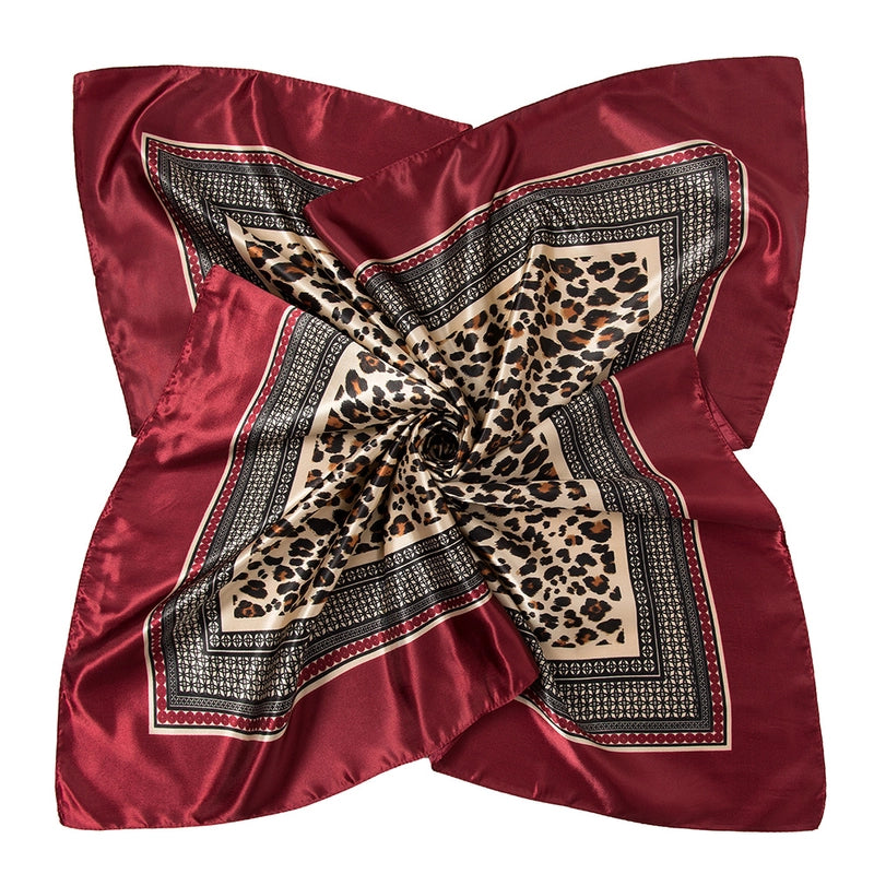Women's Elegant Retro Color Block Leopard Polyester Printing Silk Scarf