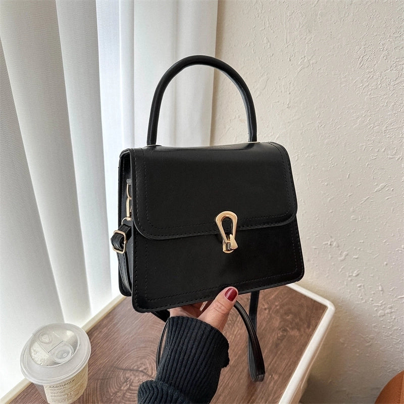 Women's Pu Leather Solid Color Elegant Square Lock Clasp Handbag