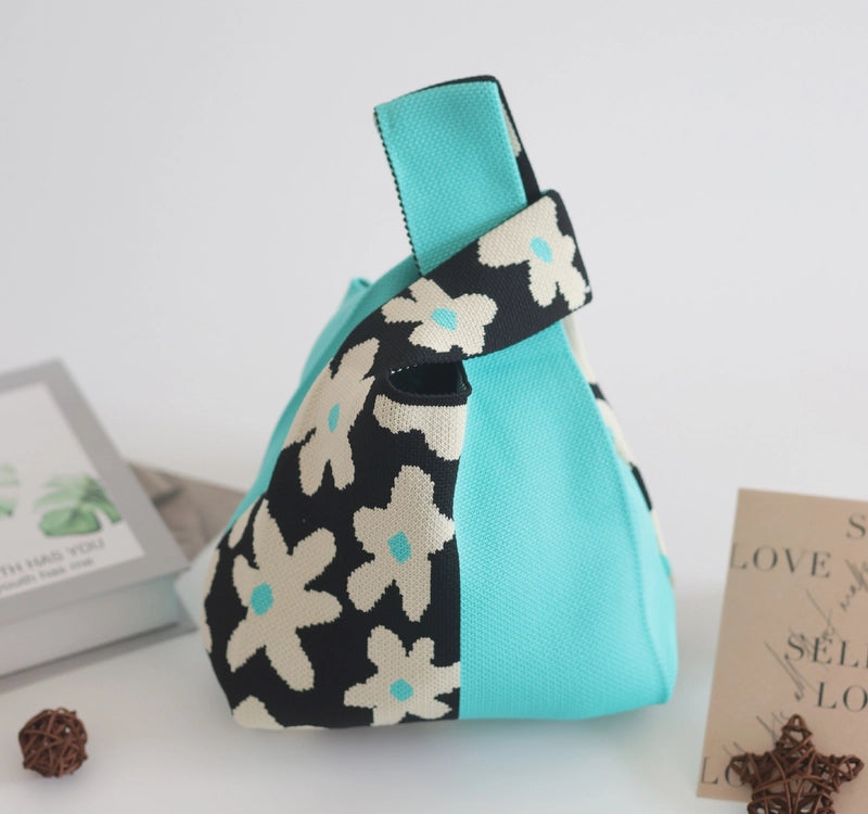 Women's Small Polyester Letter Floral Elegant Streetwear Square Open Handbag