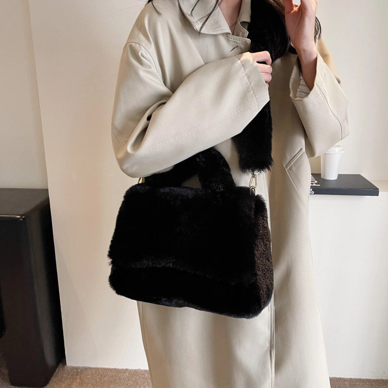Women's Plush Solid Color Cute Basic Sewing Thread Square Flip Cover Square Bag