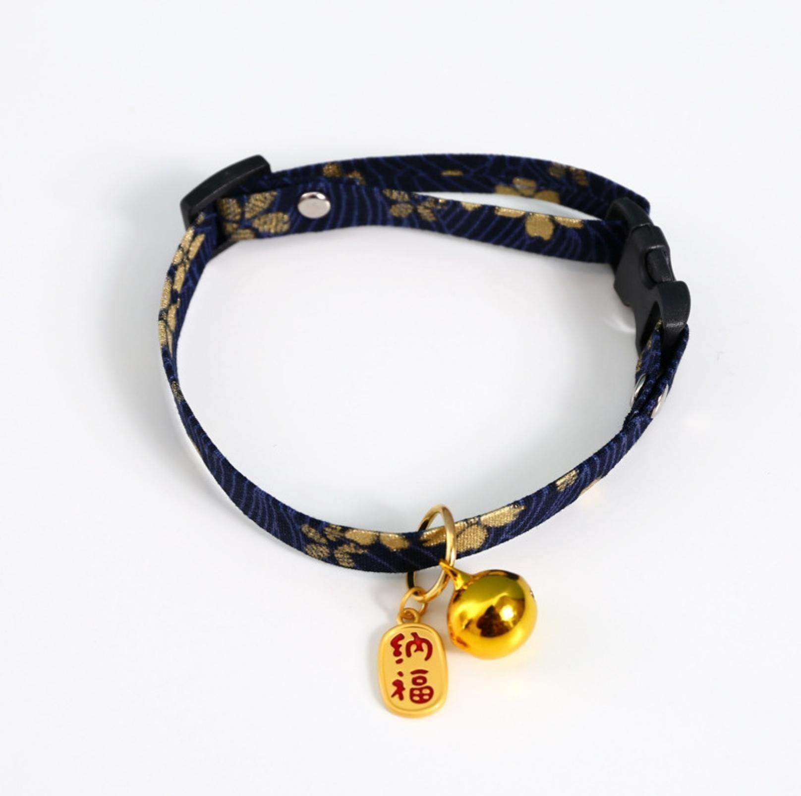 Chinese Style Adjustable Pet Collar with Engraved Pendants and Prints