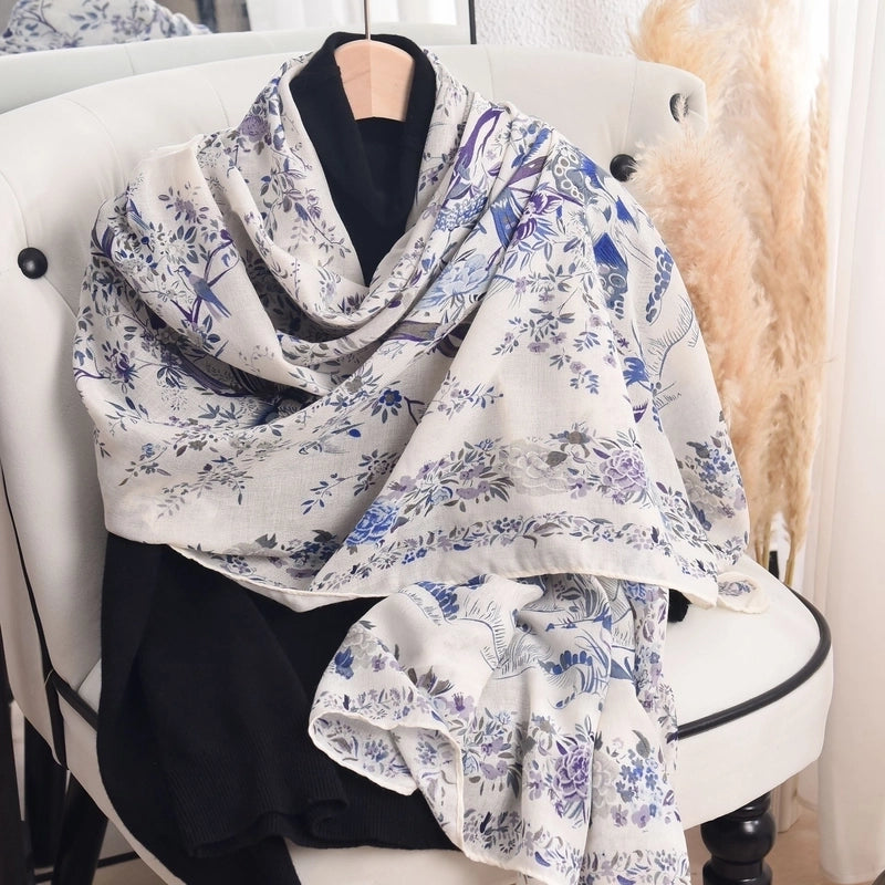 Women's Elegant Lady Ditsy Floral Rayon Polyester Printing And Dyeing Dyeing Floral Scarf Shawl