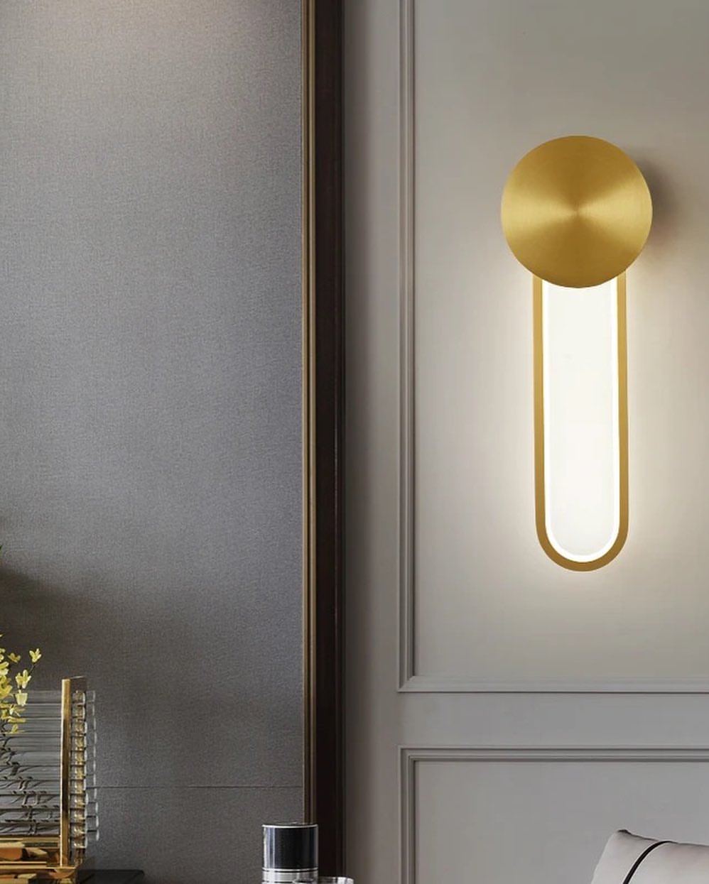 Modern LED Gold Wall Sconce for Living Room