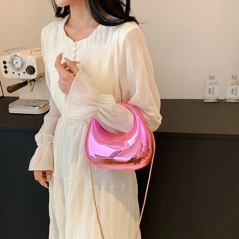 Women's Medium PVC Gradient Color Solid Color Elegant Vintage Style Dumpling Shape Lock Clasp Evening Bag