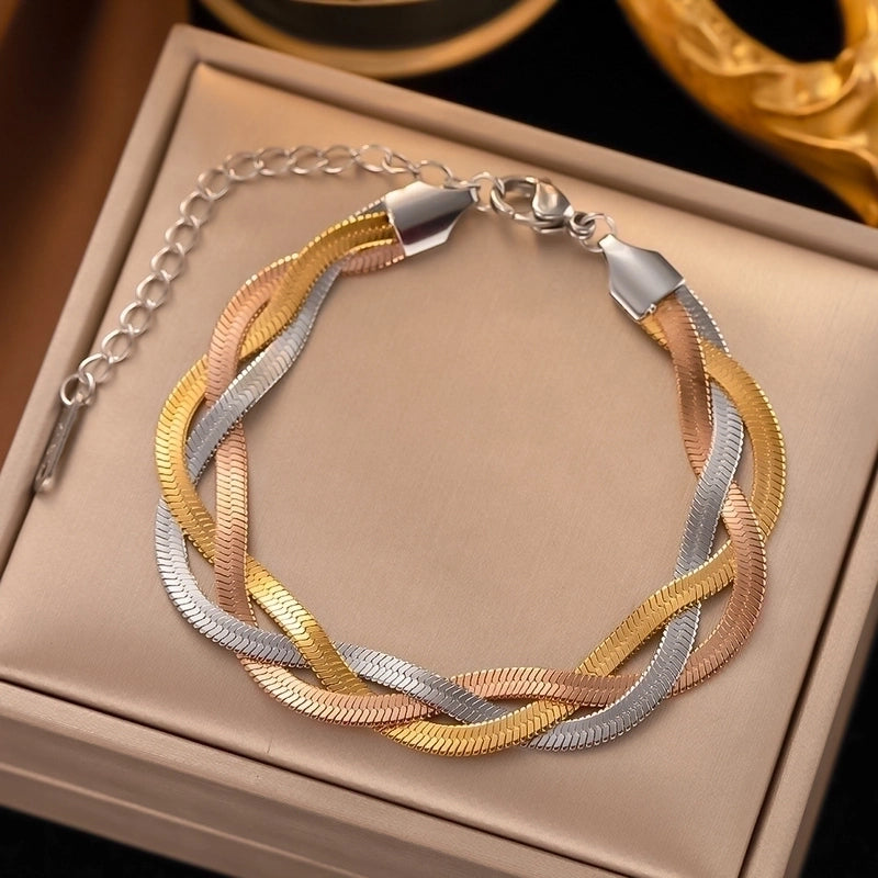 Elegant Basic Streetwear Heart Shape Butterfly Titanium Steel Zircon Bracelets In Bulk
