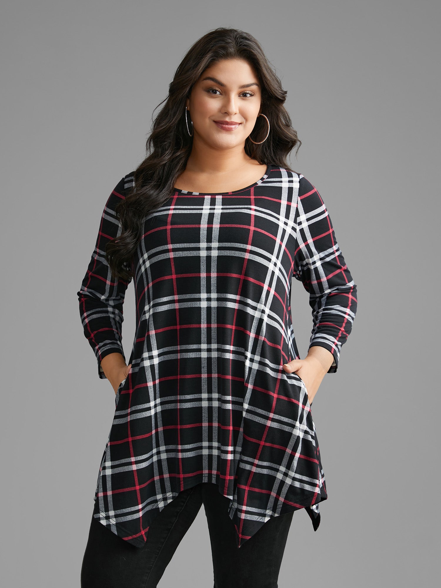 Plaid Asymmetrical Hem Pocket T-shirt