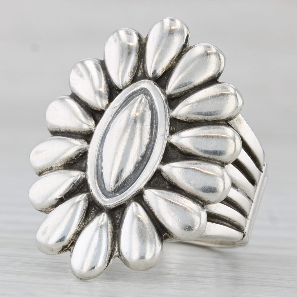 Vintage Thomas Jim Navajo Native American Flower Ring Sterling Silver Size 12.5