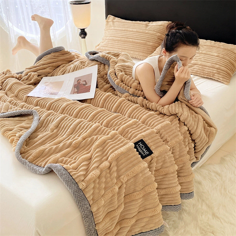 Casual Elegant Animal Heart Shape Milk Fiber Blanket Bedding
