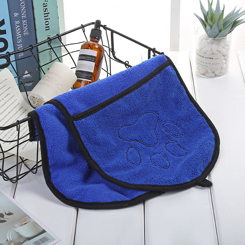 Elevate Bath Time: The All-in-One Pet Water Absorbent Towel.