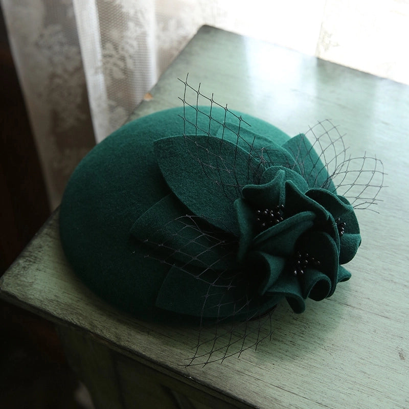 Women's Minimalist Solid Color Flat Eaves Beret Hat