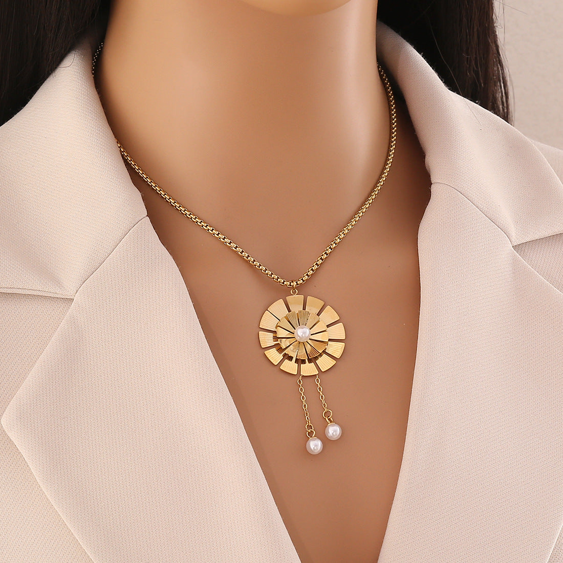 Personalized Flower Stainless Steel Pendant Necklace Versatile Clavicle Chain Ins Trendy Necklace N1507