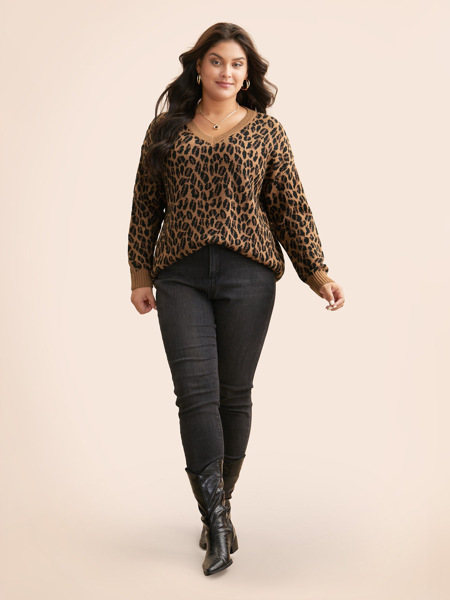 V Neck Leopard Print Jacquard Pullover