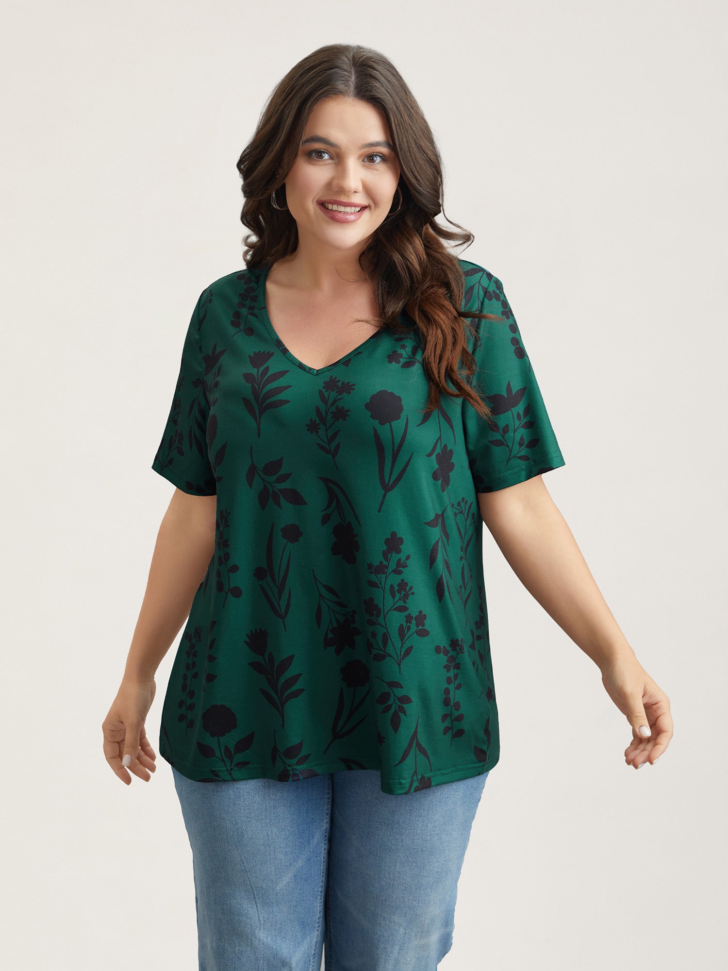 Stretchy Floral Print V-Neck T-Shirt