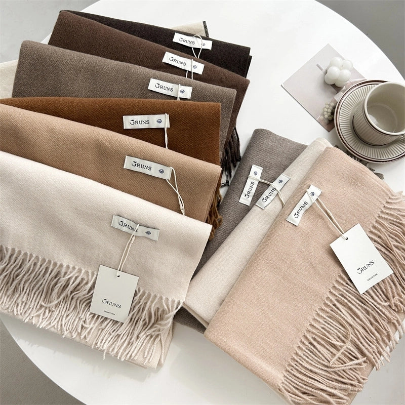 Women's Elegant Minimalist Solid Color Imitation Cashmere Tassel Scarf