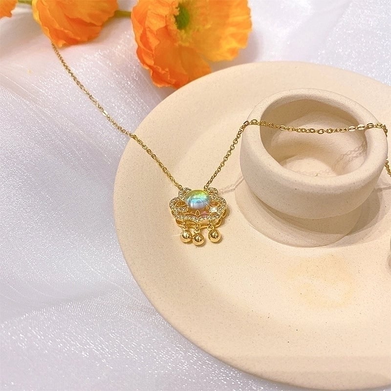 Titanium Steel Lady Inlay Heart Shape Flower Artificial Gemstones Pendant Necklace