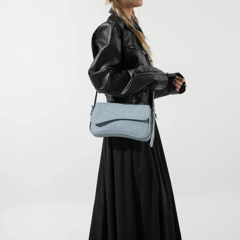 Women's Pu Leather Solid Color Vintage Style Classic Style Sewing Thread Square Flip Cover Crossbody Bag