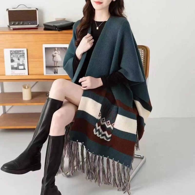 Women's Elegant Retro Geometric Imitation Cashmere Tassel Shawl