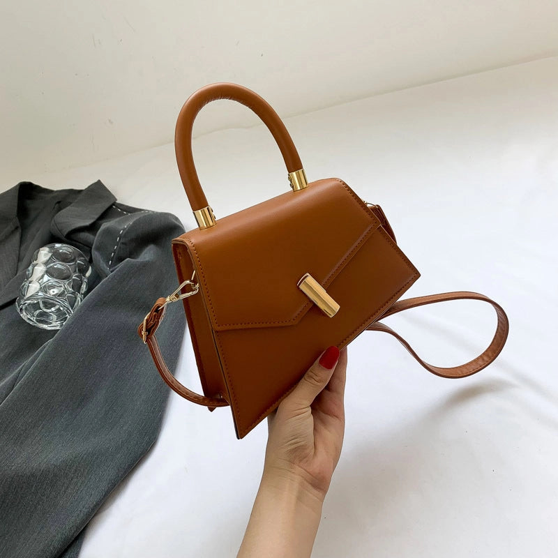 Women's Medium Pu Leather Solid Color Streetwear Lock Clasp Handbag Crossbody Bag