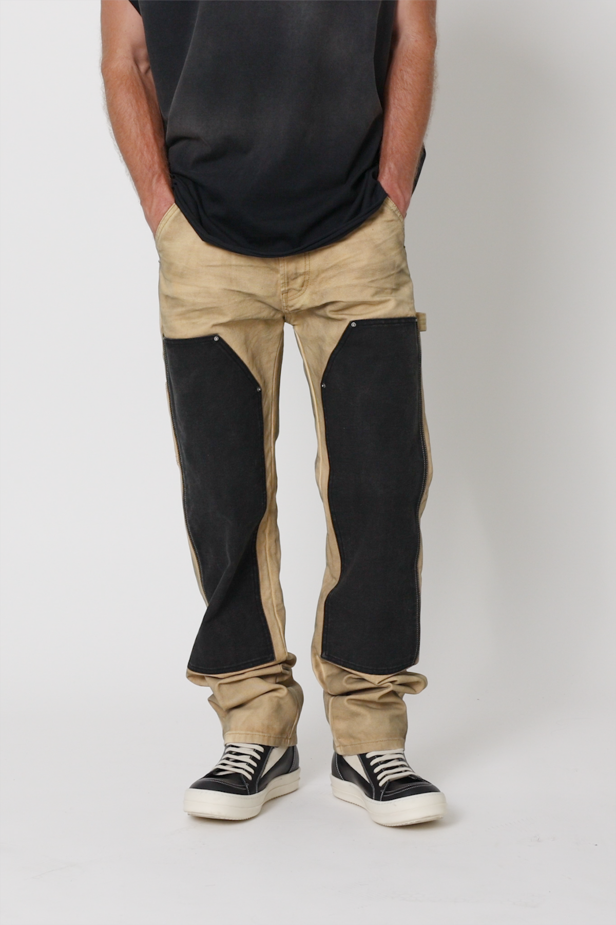 V684 Dirty Double Knee Denim - Tan