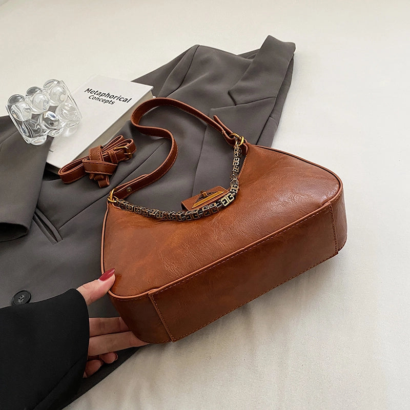 Women's Pu Leather Solid Color Classic Style Dumpling Shape Buckle Shoulder Bag