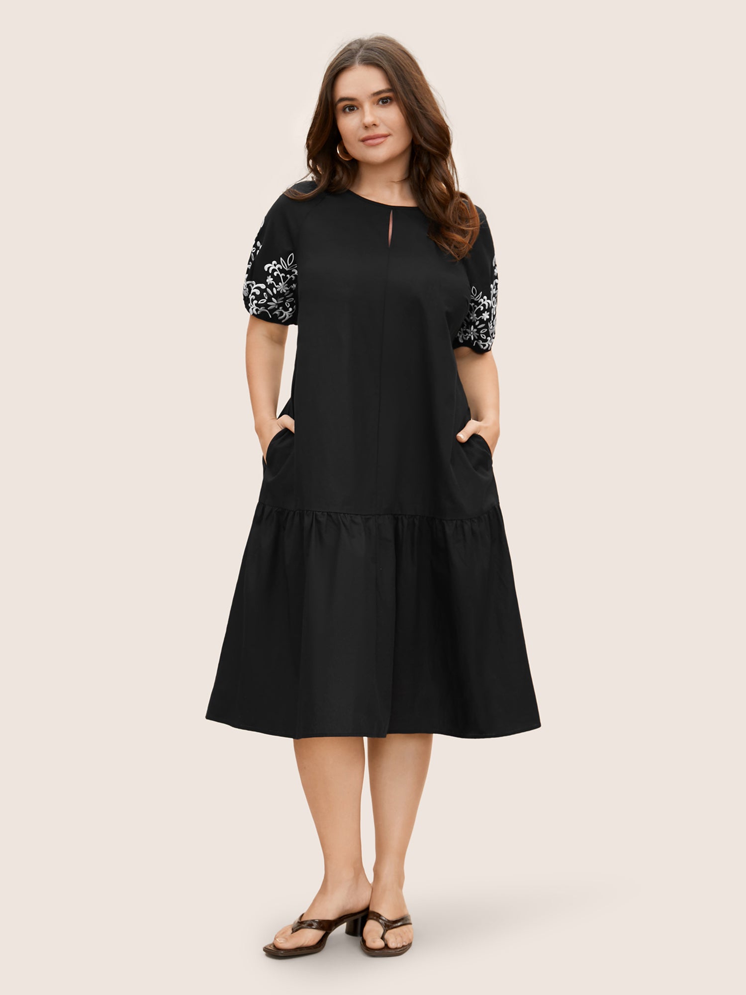 Floral Embroidered Keyhole Lantern Sleeve Dress