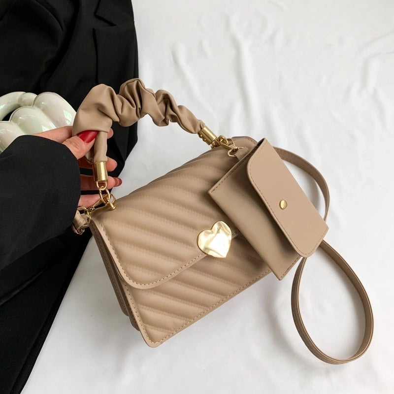 Women's Medium Pu Leather Solid Color Streetwear Magnetic Buckle Crossbody Bag