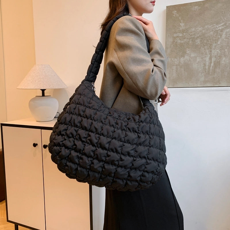 Women's Nylon Embroidery Thread Vintage Style Classic Style Sewing Thread Square Zipper Tote Bag