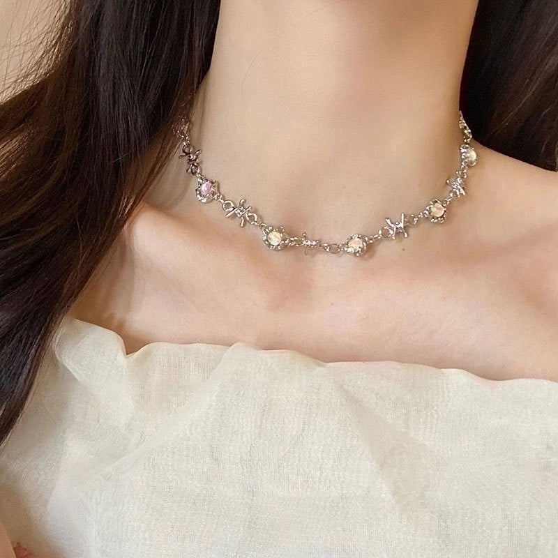 Romantic Minimalist Letter Moon Butterfly Alloy Acrylic Artificial Pearls Artificial Diamond Gold Plated Silver Plated Plating Inlay Necklace