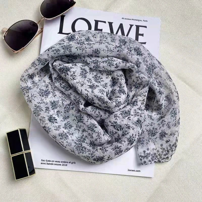 Women's Sweet Minimalist Color Block Georgette Printing Silk Scarf