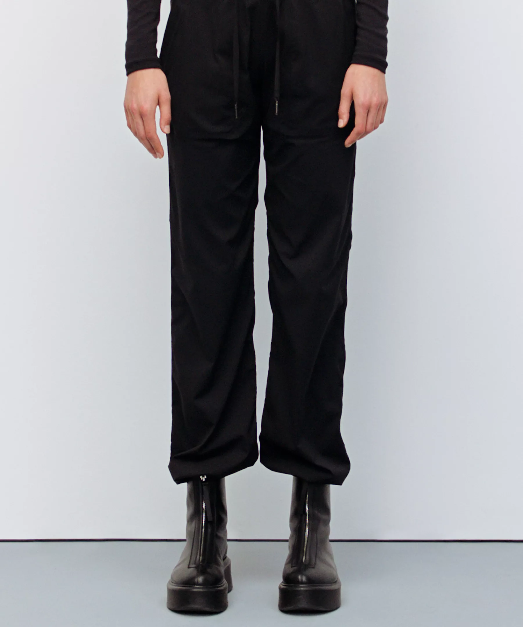 Dance Studio Mid-Rise Pant Regular