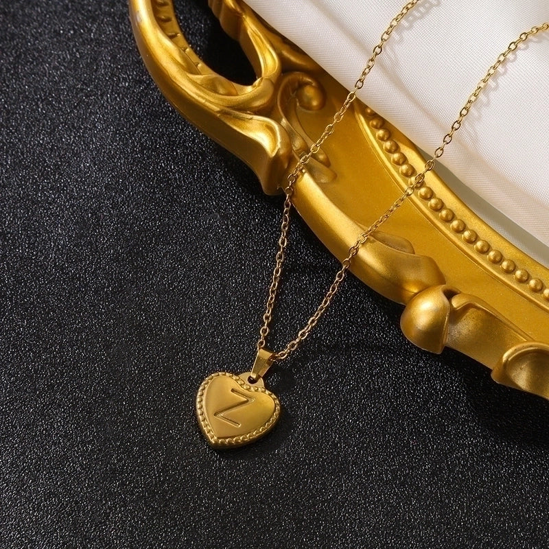 Vintage Style Minimalist Heart Shape Stainless Steel 18K Gold Plated Pendant Necklace