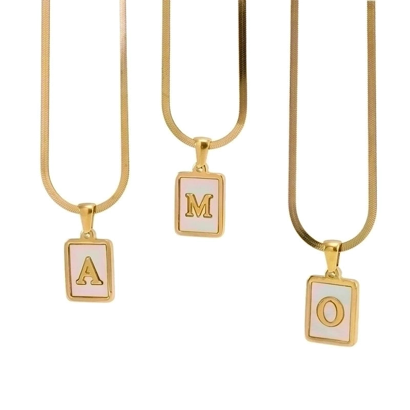 Stainless Steel 18K Gold Plated Casual  Plating Inlay Letter Shell Pendant Necklace