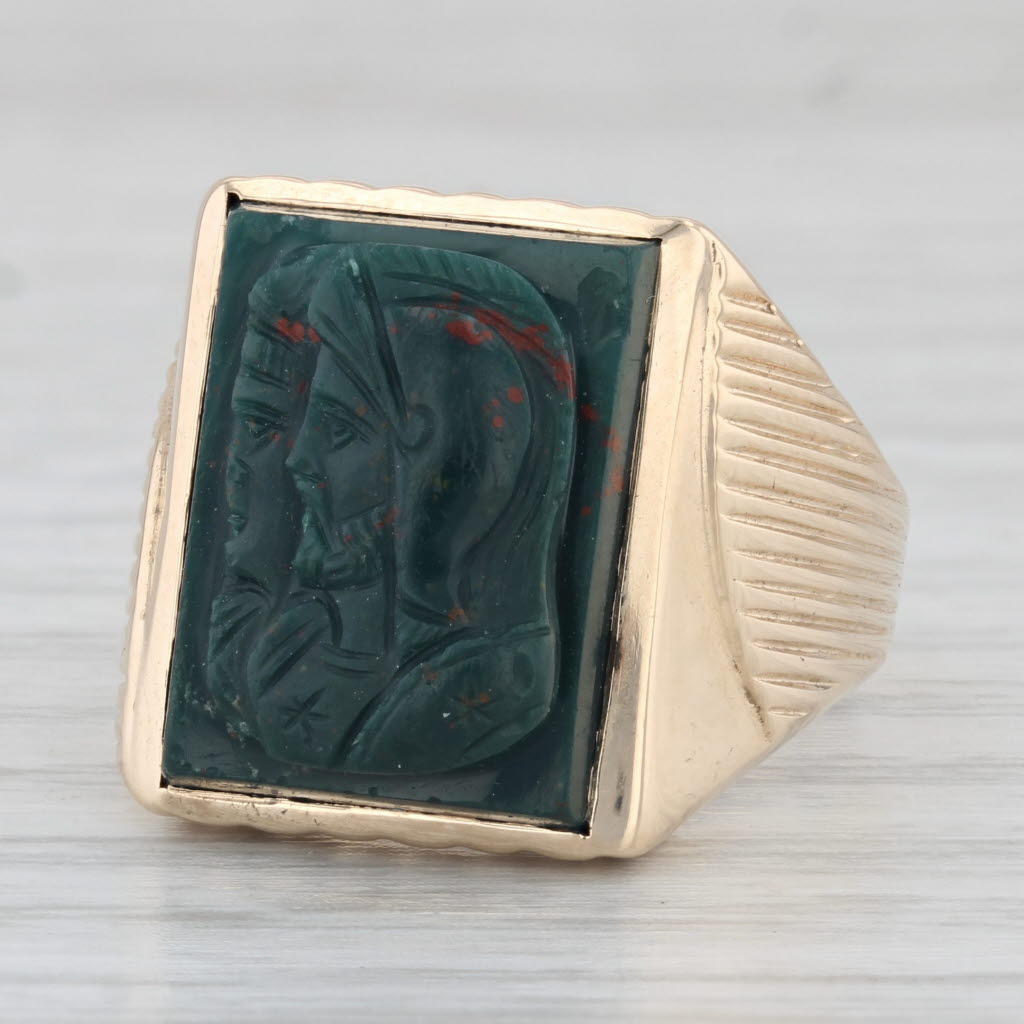 Vintage Bloodstone Carved Soldier Cameo Ring 10k Yellow Gold Size 8.5