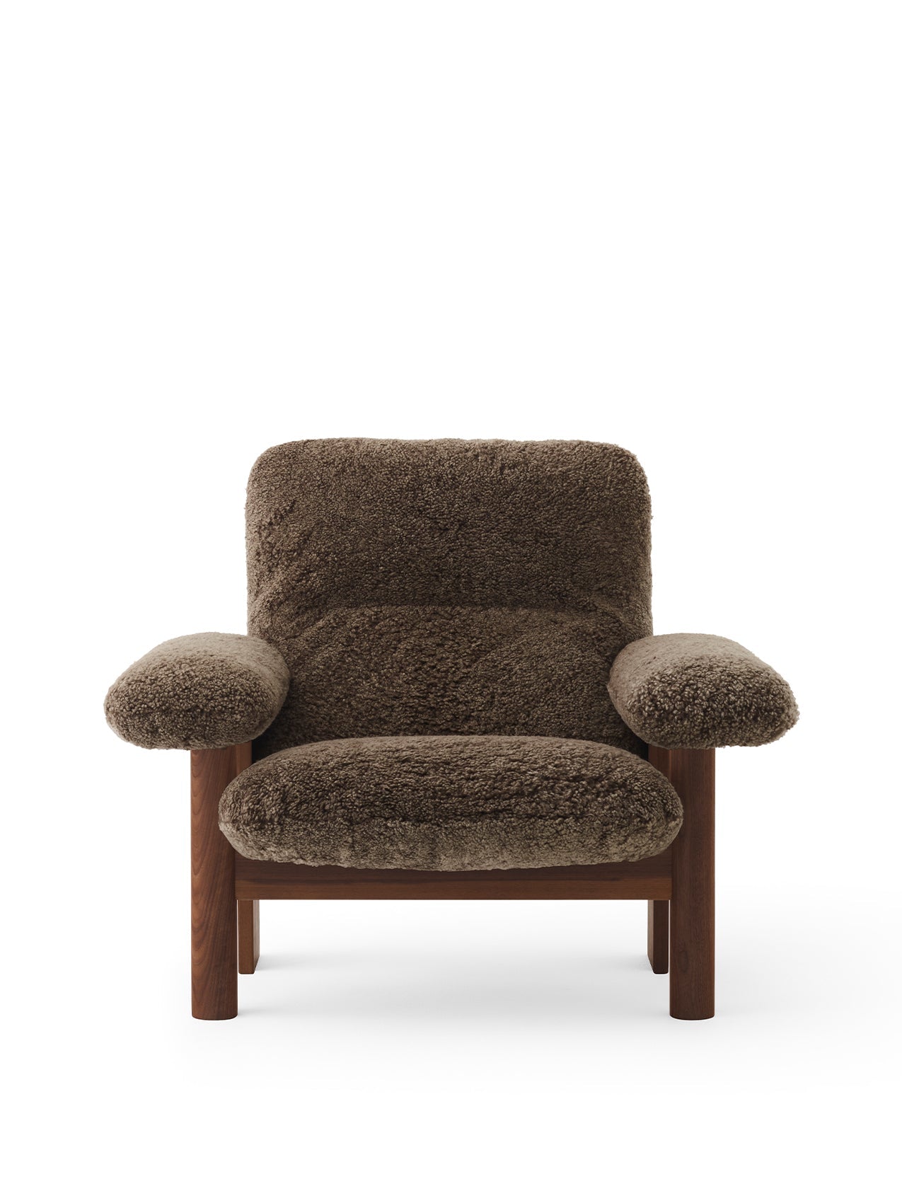 Brasilia Lounge Chair. Sheepskin