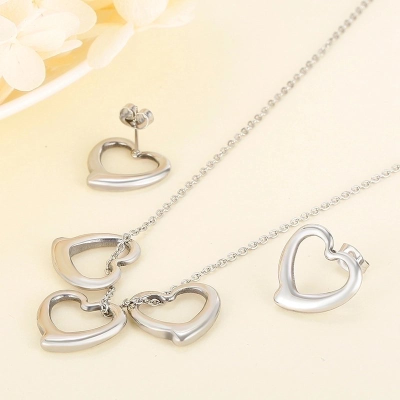 Titanium Steel 18K Gold Plated Fashion Heart