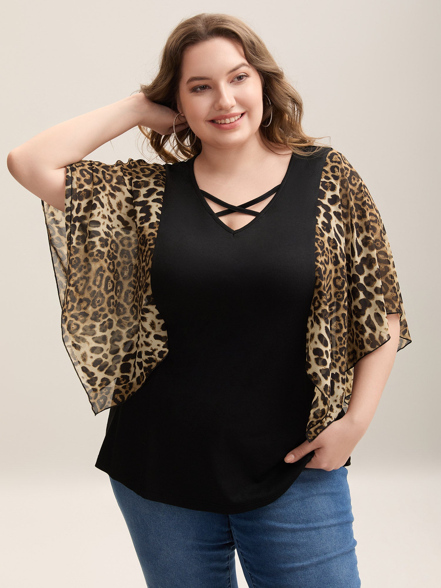 Leopard Spliced Tied Flared Sleeve T-Shirt