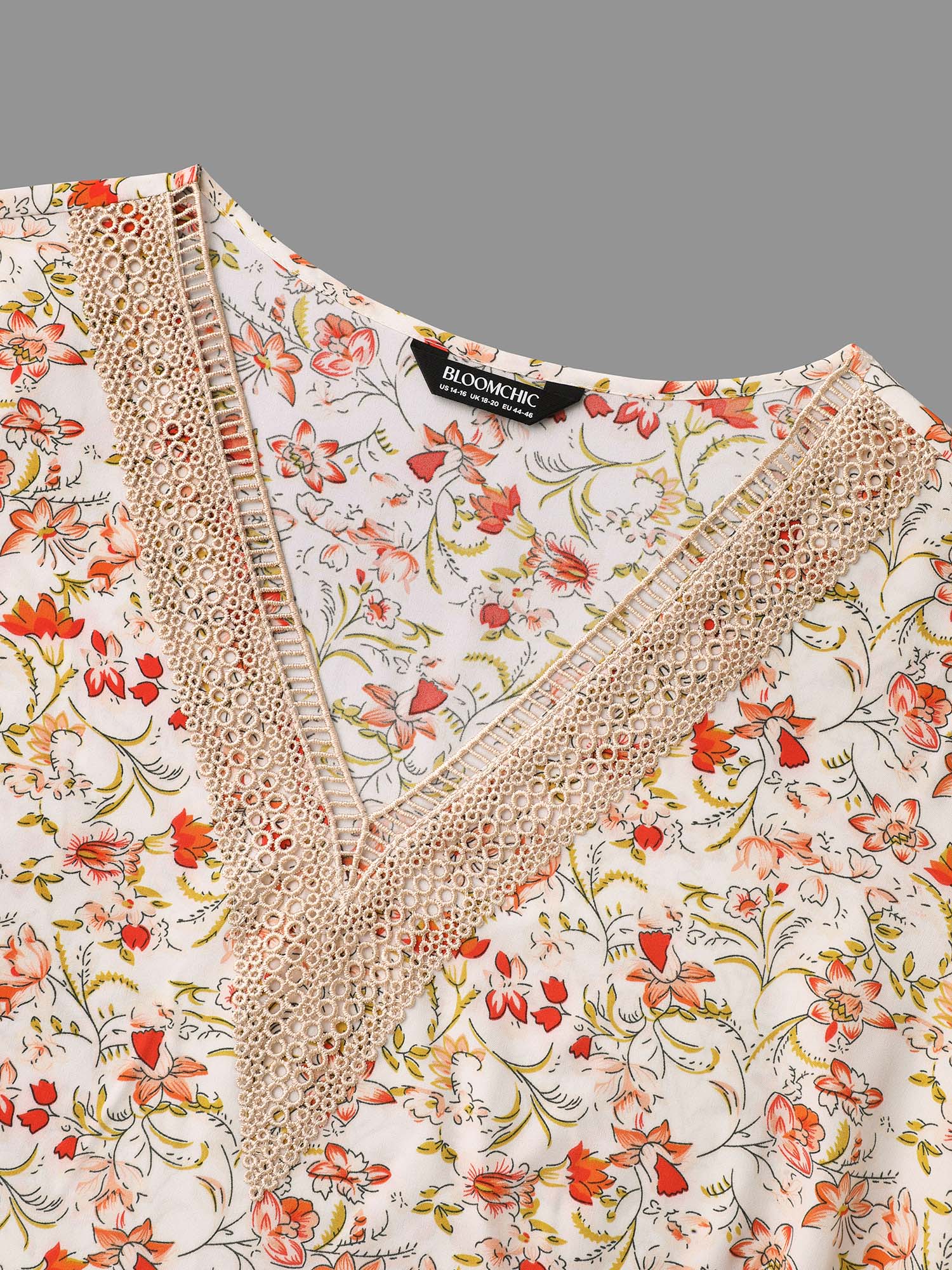 V Neck Ditsy Floral Contrast Webbing Blouse