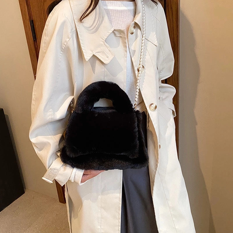 Women's All Seasons Plush Solid Color Classic Style Pearls Square Magnetic Buckle Handbag