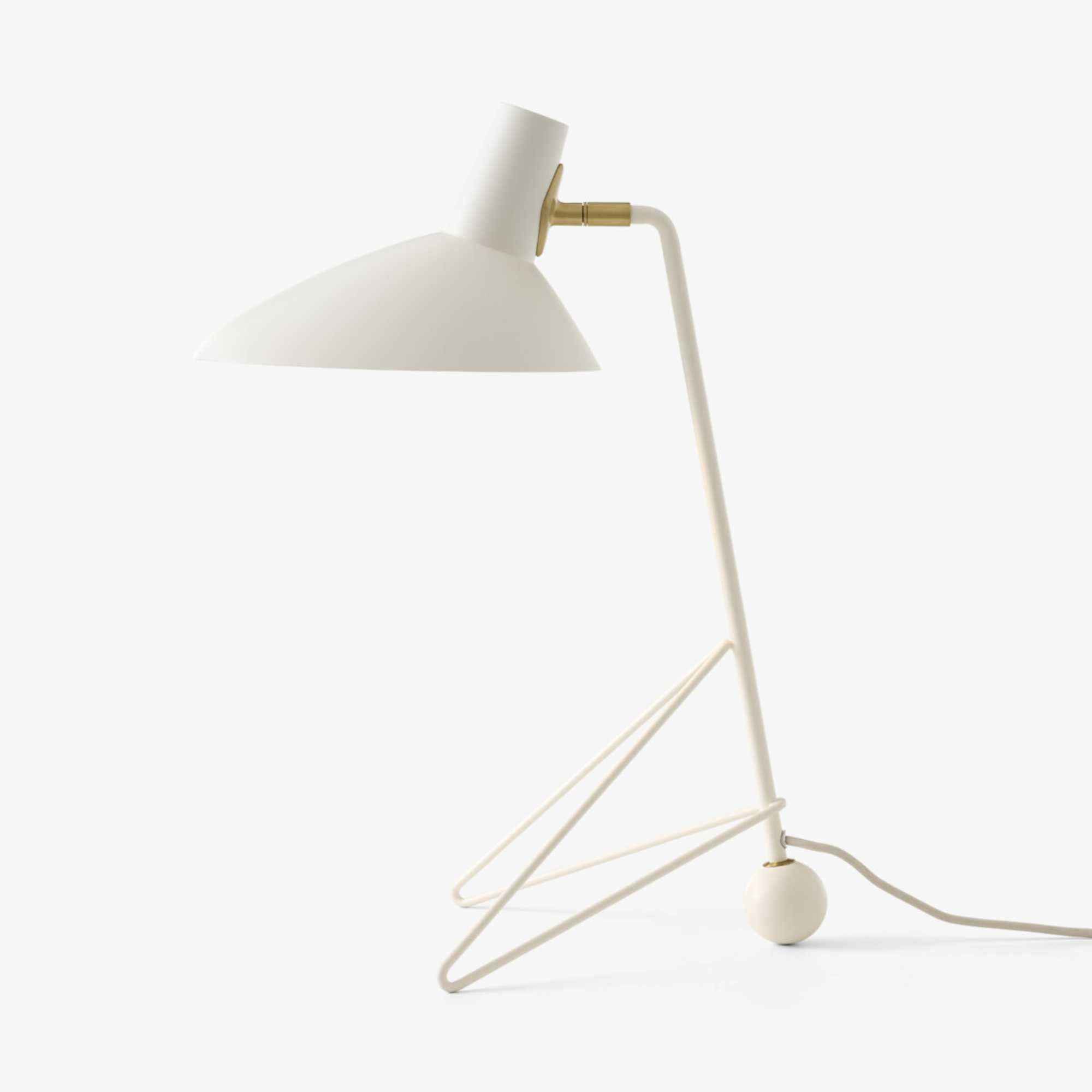Tradition Tripod HM9 table lamp