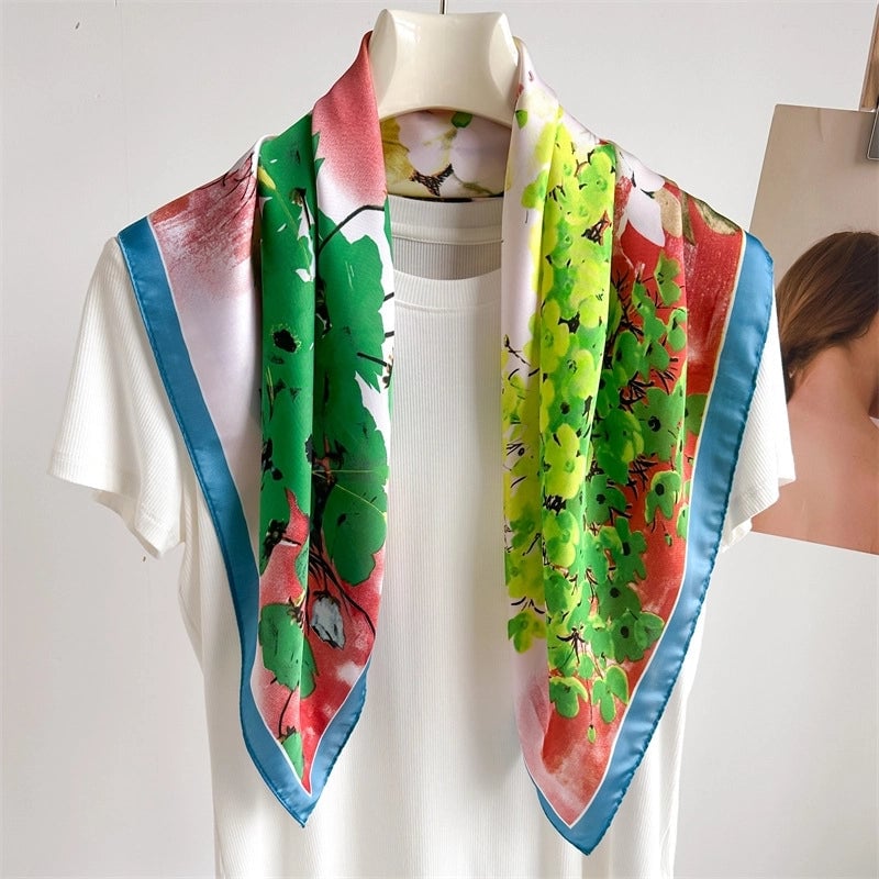 Unisex Casual Minimalist Stripe Flower Polyester Satin Printing Silk Scarf