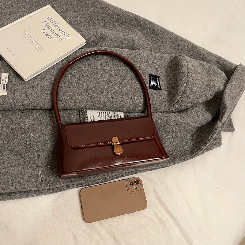 Women's Pu Leather Solid Color Classic Style Square Buckle Flip Cover Shoulder Bag
