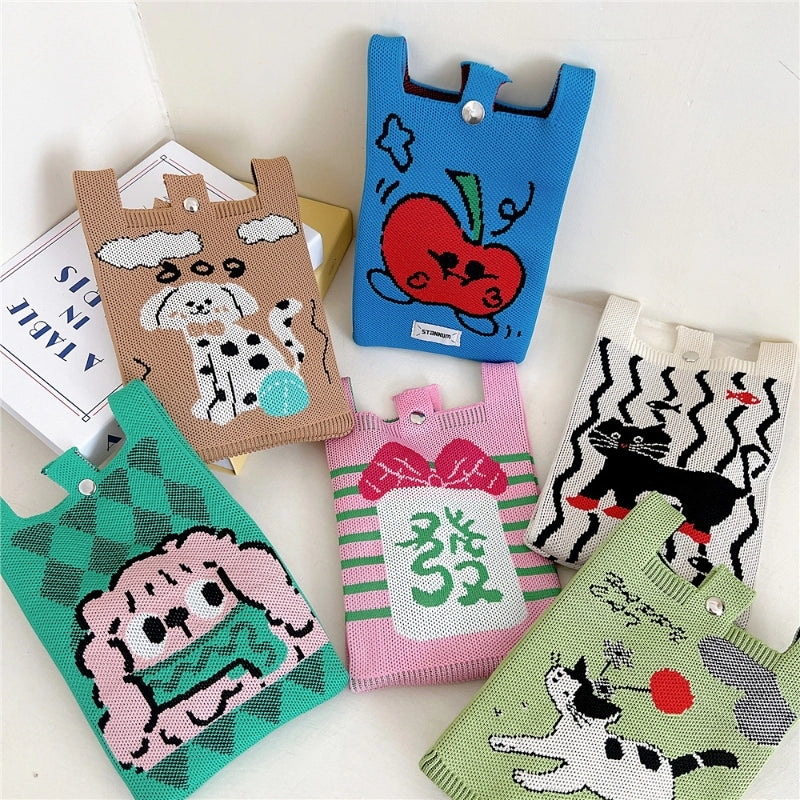 Women's Small Knit Cartoon Cute Bucket Lock Clasp Phone Wallets